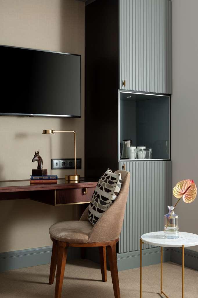 Chekhoff Hotel Moscow Curio Collection By Hilton Chambre photo